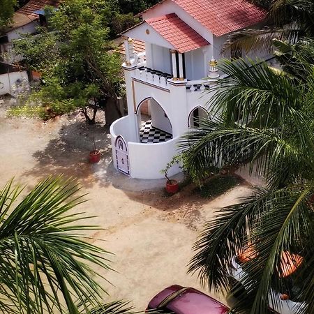 Meena Mahal Cottage Karaikkudi Bagian luar foto