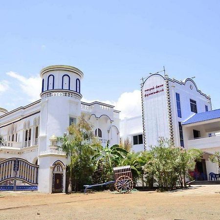 Meena Mahal Cottage Karaikkudi Bagian luar foto