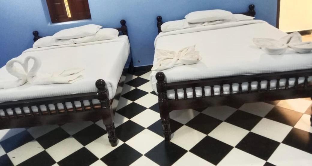 Meena Mahal Cottage Karaikkudi Bagian luar foto