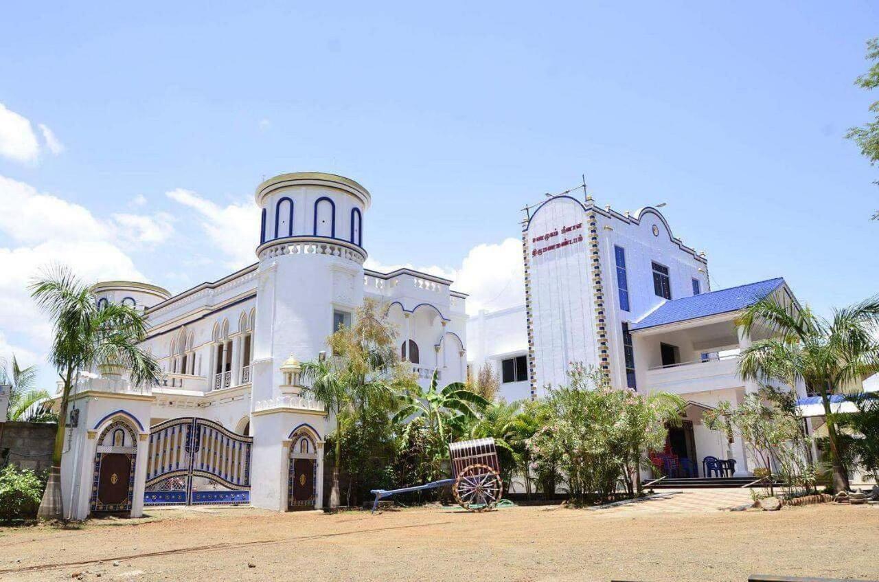 Meena Mahal Cottage Karaikkudi Bagian luar foto